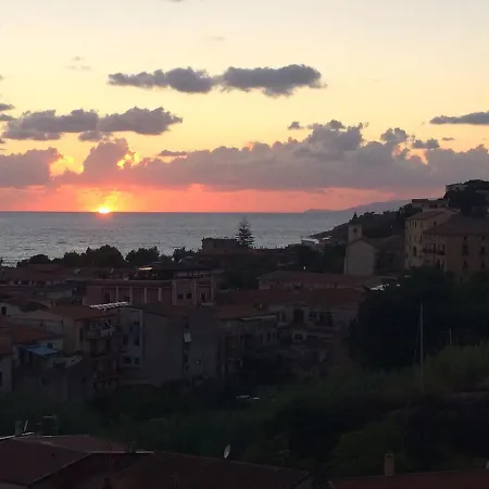 аpartment In The Center Of Scalea